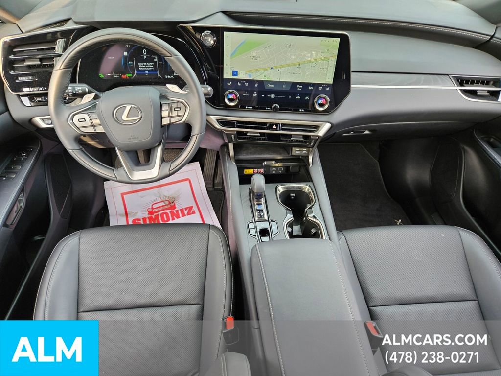 Used 2025 Lexus RX 350h image 11