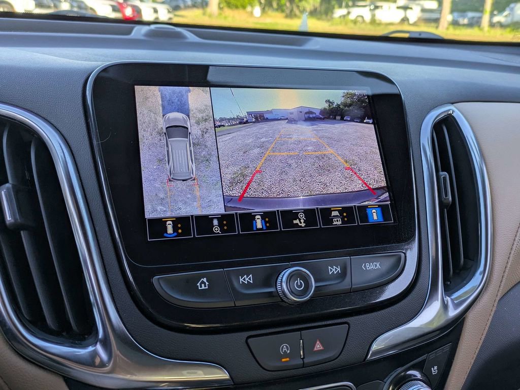Used 2024 Chevrolet Equinox Premier image 22