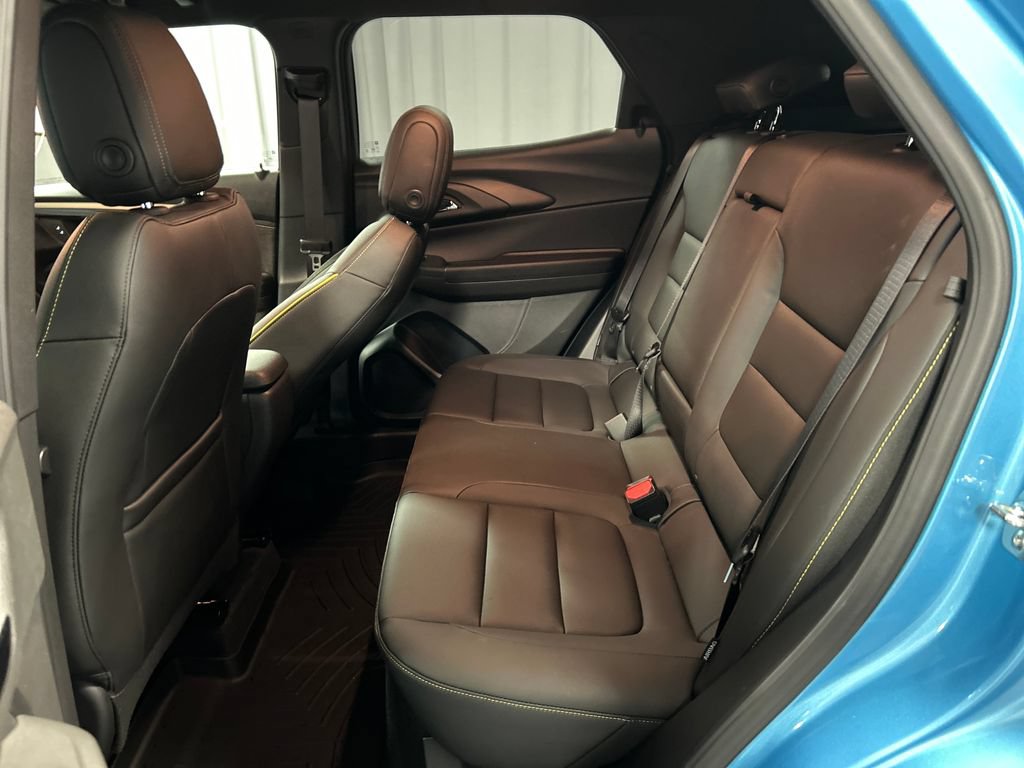 Used 2025 Chevrolet TrailBlazer ACTIV w/ Driver Confidence Package FWD image 23