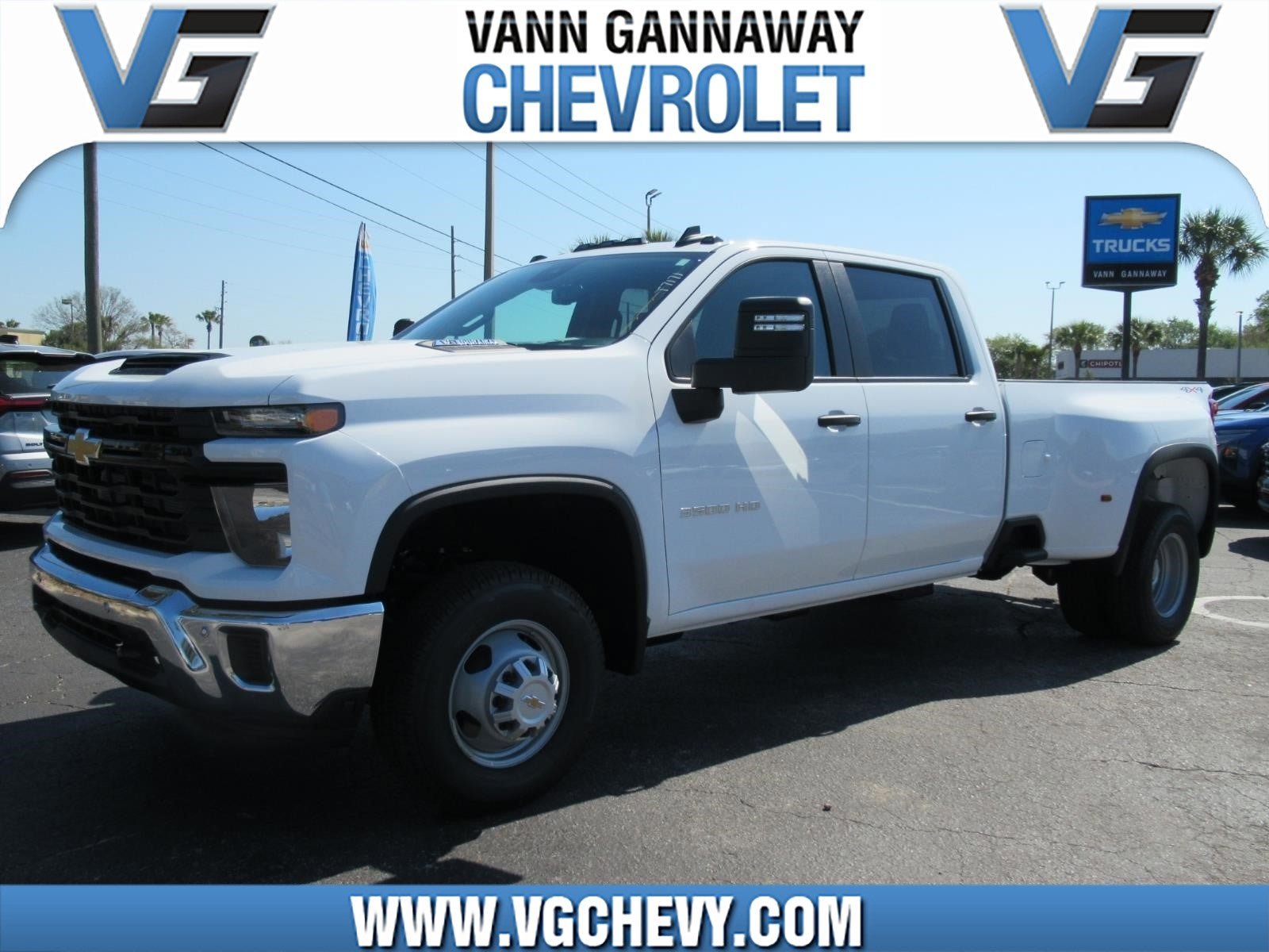 New 2026 Chevrolet Silverado 3500 W/T AWD/4WD image 1