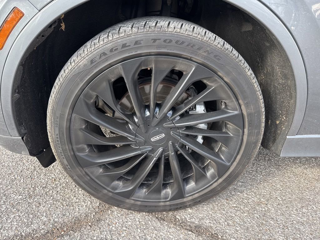 Used 2025 Lincoln Aviator Reserve w/ Equipment Group 201A image 4