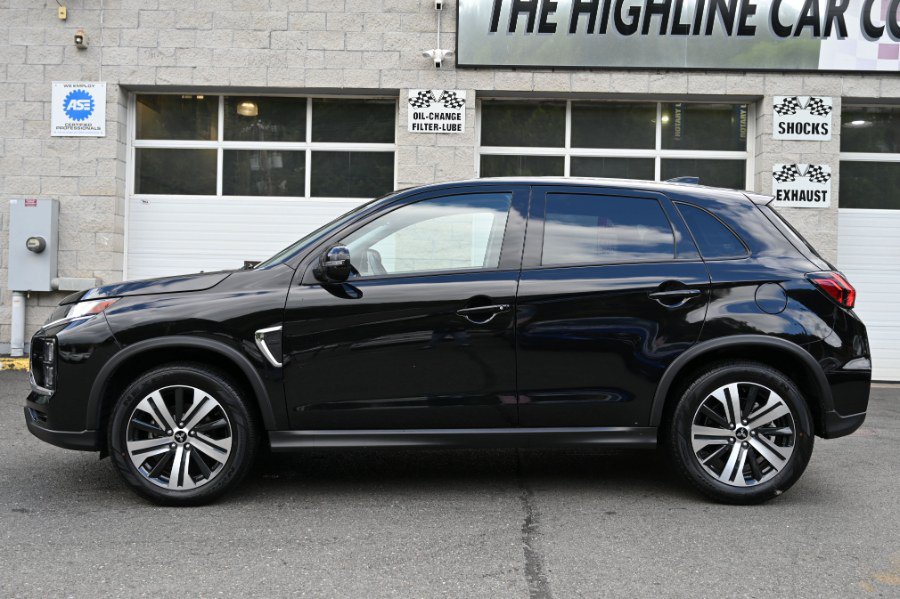 Used 2026 Mitsubishi Outlander Sport SE AWD/4WD image 2