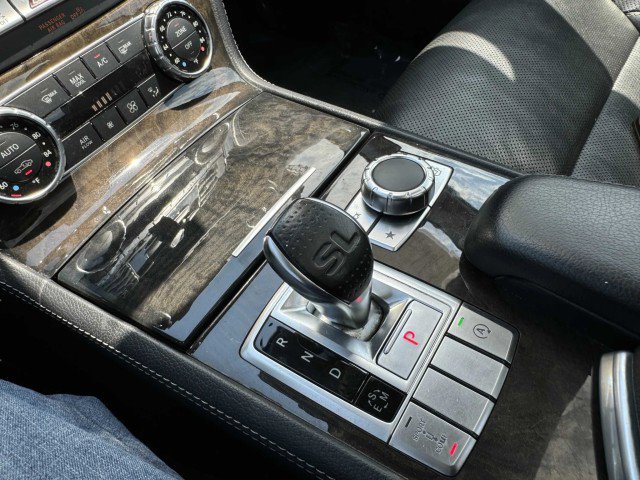 Used 2016 Mercedes-Benz SL 400 image 33