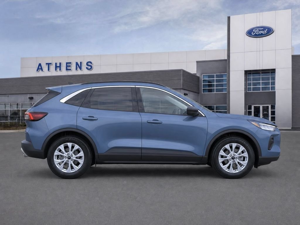 Certified 2024 Ford Escape Active w/ Cold Weather Package FWD image 8
