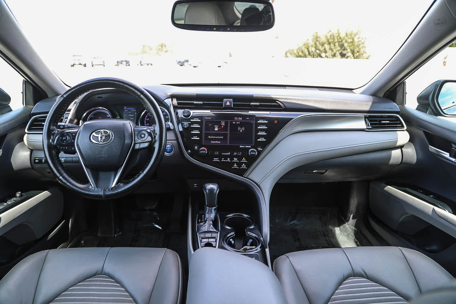 Used 2019 Toyota Camry SE w/ Audio Package FWD image 11