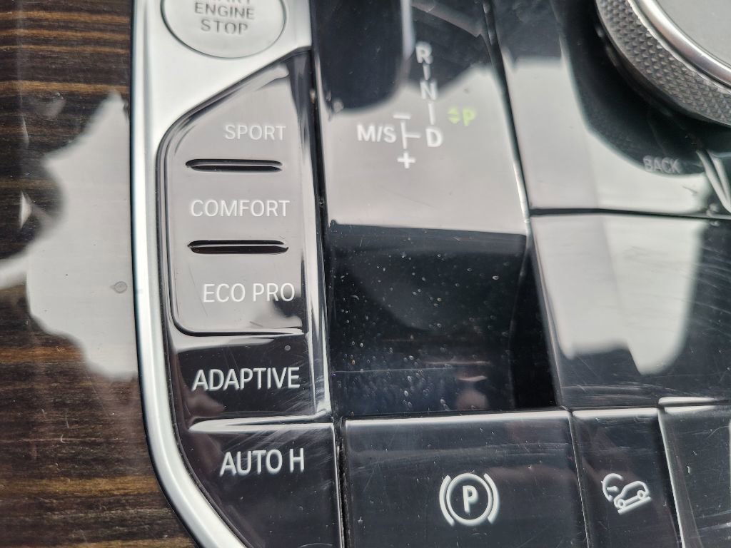 Used 2020 BMW X5 xDrive40i w/ Convenience Package image 39