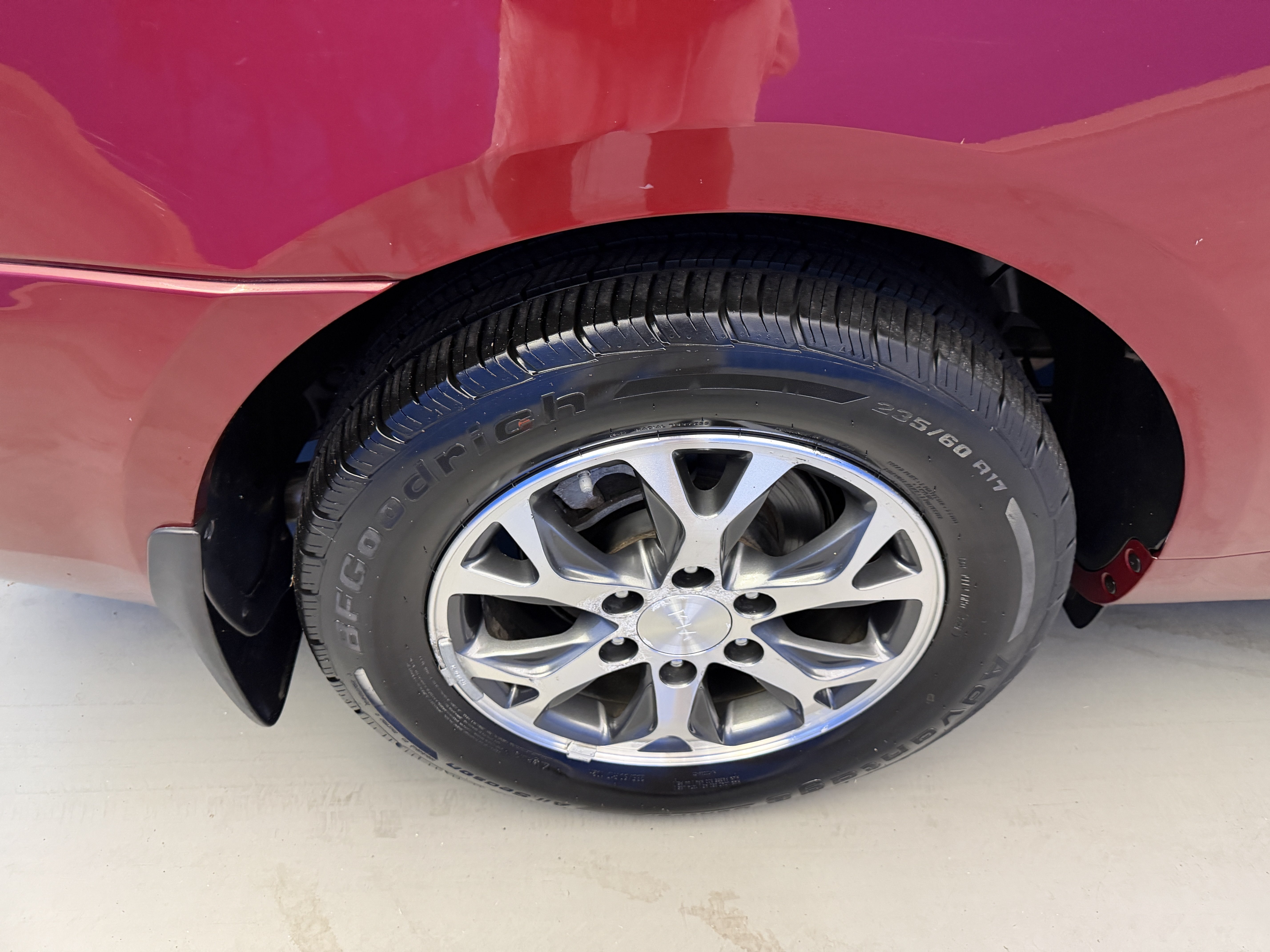 Used 2014 Kia Sedona EX w/ Navigation Package FWD image 8