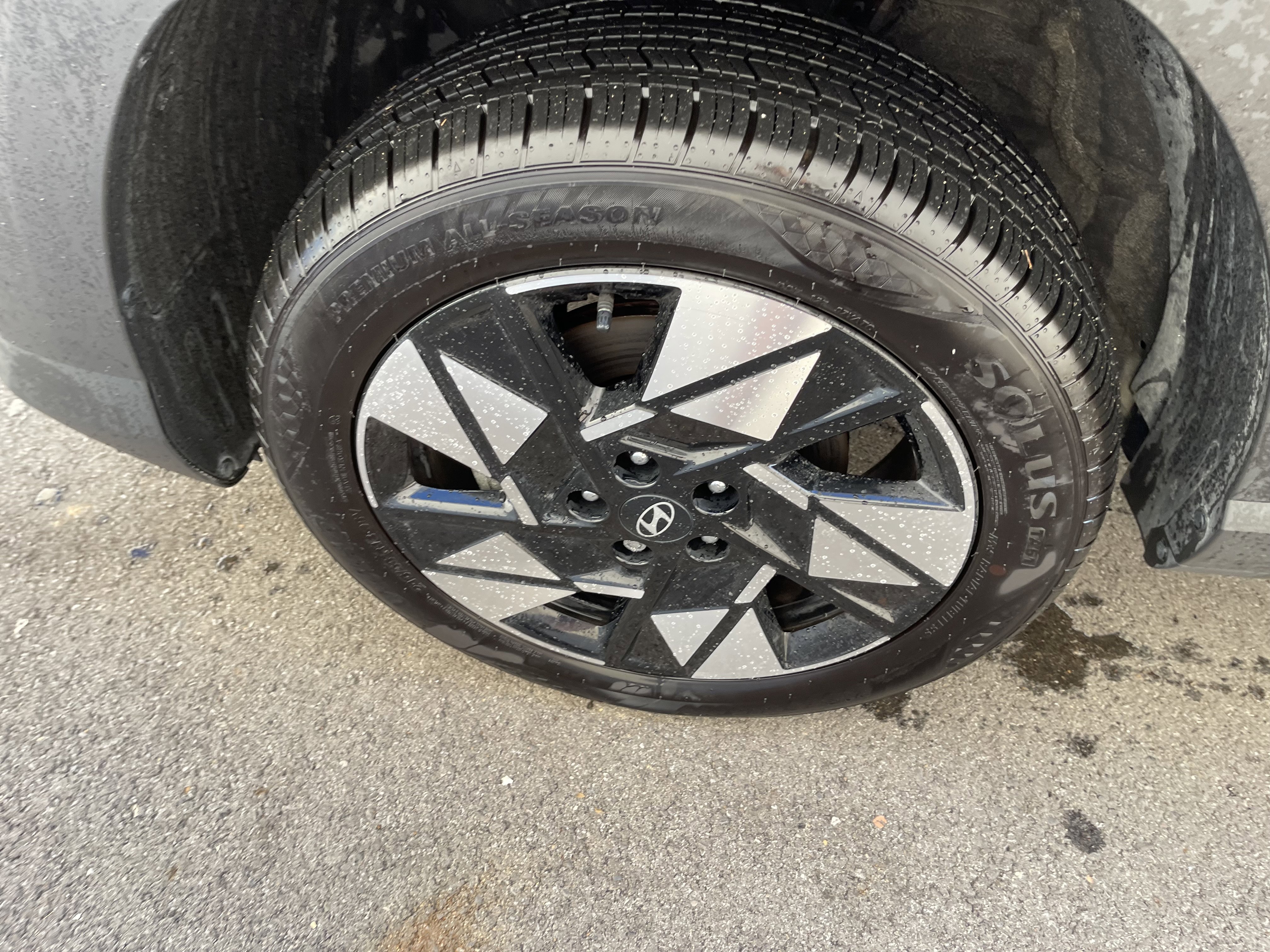 Used 2024 Hyundai Kona SEL image 38