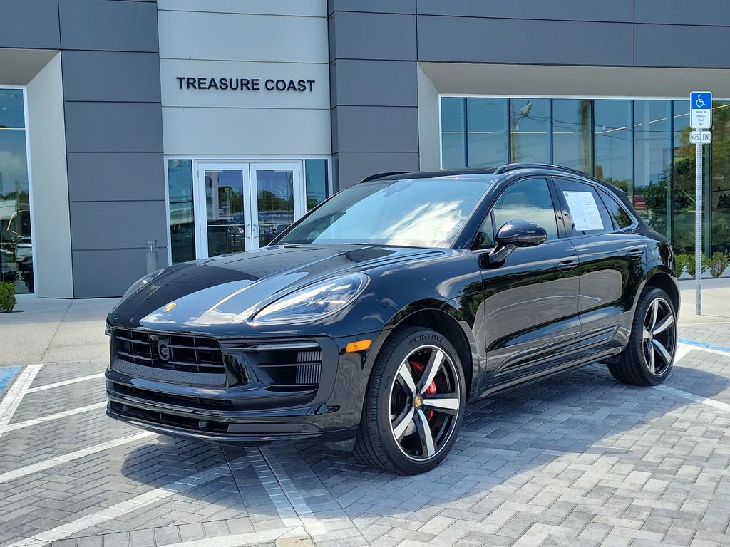 Used 2024 Porsche Macan S AWD/4WD image 1