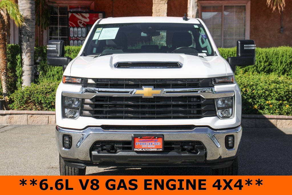 Used 2025 Chevrolet Silverado 2500 LT w/ Convenience Package image 3
