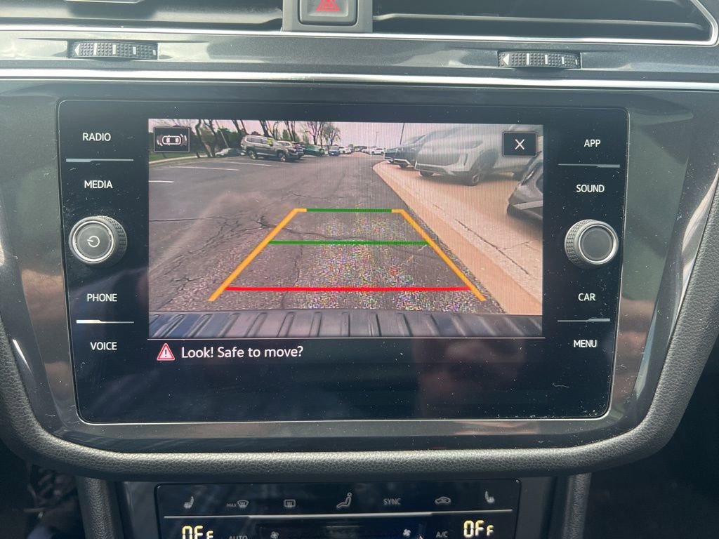 Used 2022 Volkswagen Tiguan SE R-Line AWD/4WD image 31