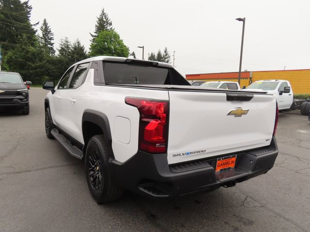 Used 2024 Chevrolet Silverado EV W/T AWD/4WD image 5