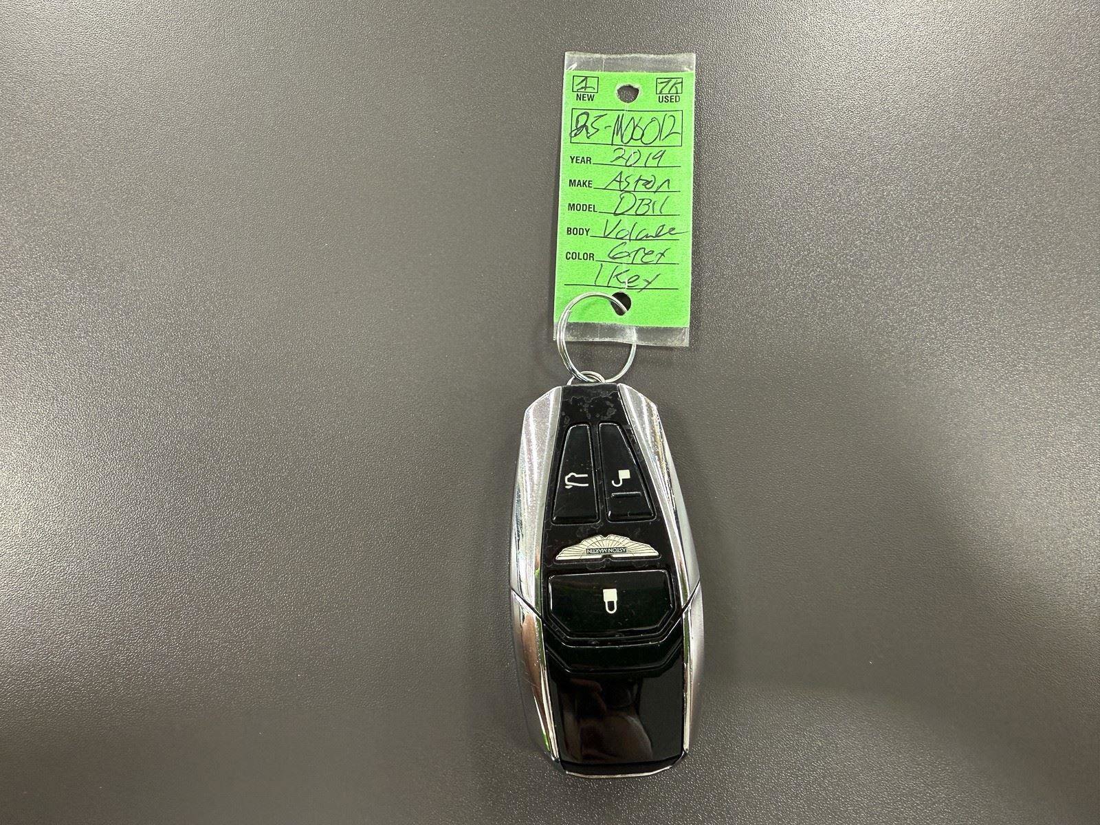 Used 2019 Aston Martin DB11 Volante image 50