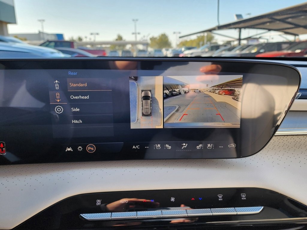 New 2026 Buick Enclave Avenir w/ Super Cruise Package image 30