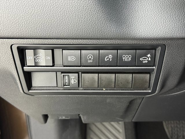 Used 2022 Toyota Tundra Limited image 11