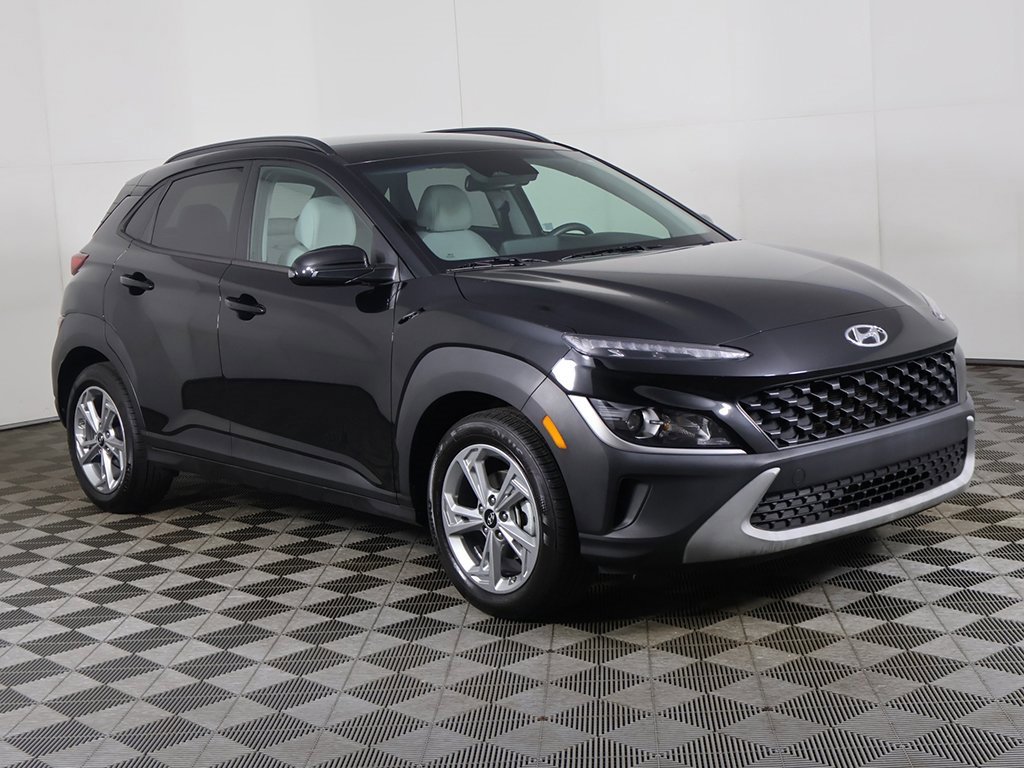 Used 2023 Hyundai Kona SEL w/ Cargo Package image 45