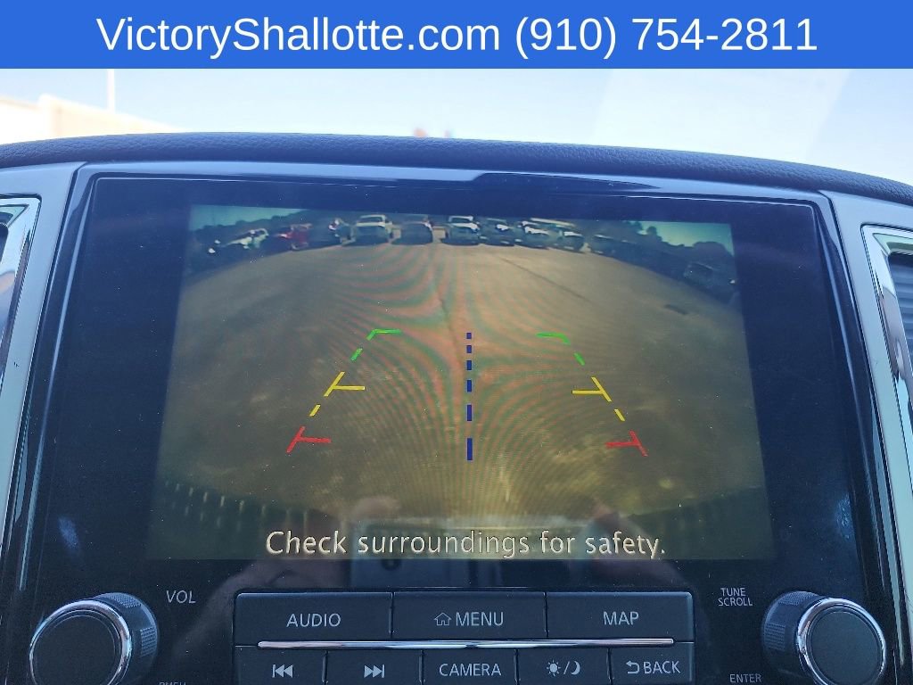 Used 2020 Nissan Titan SV w/ SV Convenience Package RWD image 4