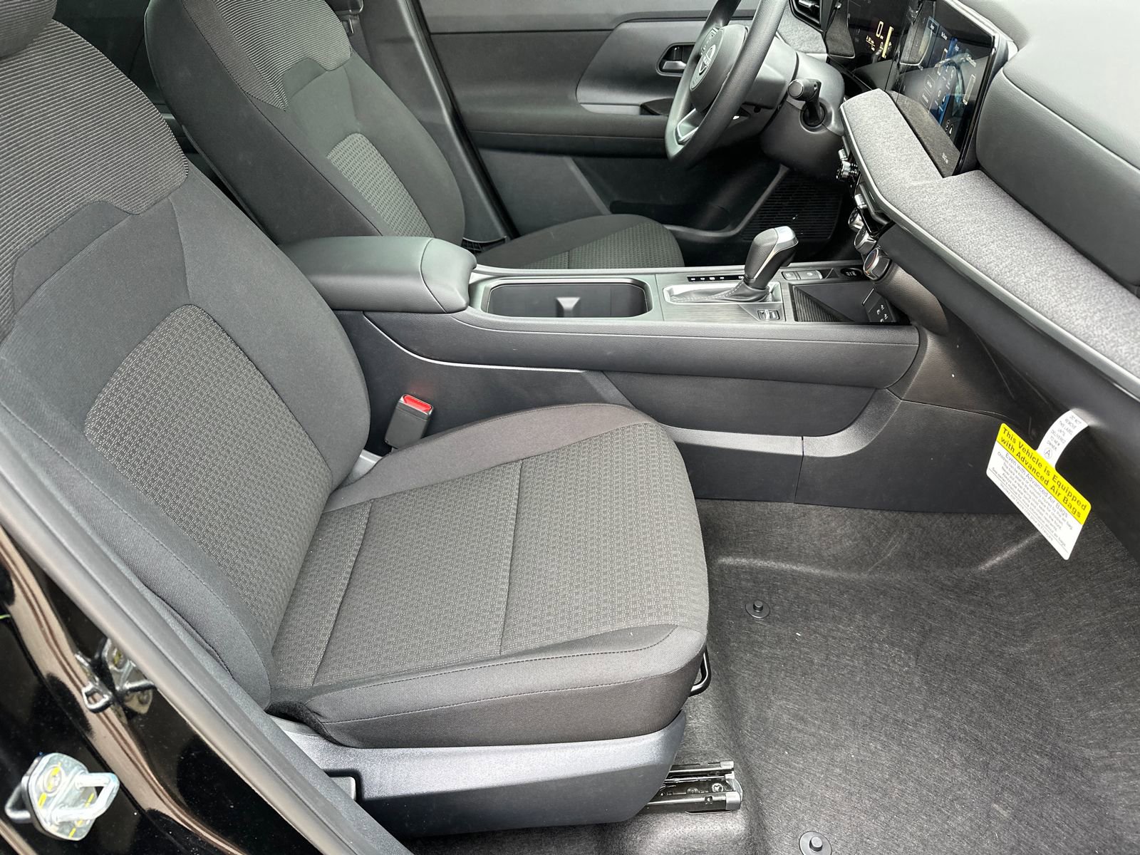 New 2026 Nissan Kicks S image 11