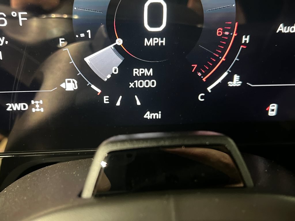New 2026 GMC Yukon XL Elevation w/ Elevation Premium Package AWD/4WD image 21