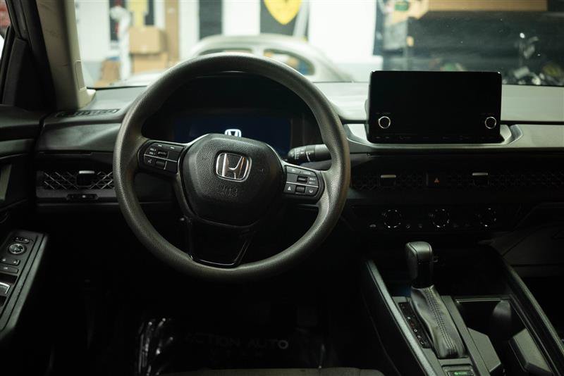 Used 2024 Honda Accord EX image 18