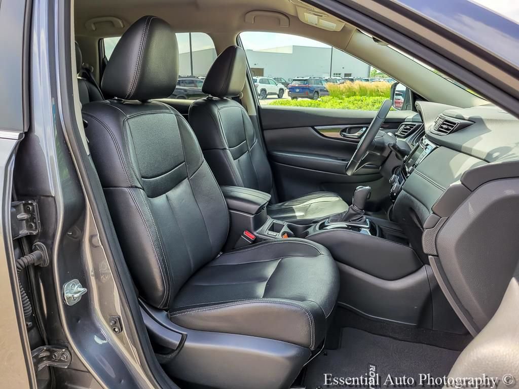 Used 2018 Nissan Rogue SL AWD/4WD image 33