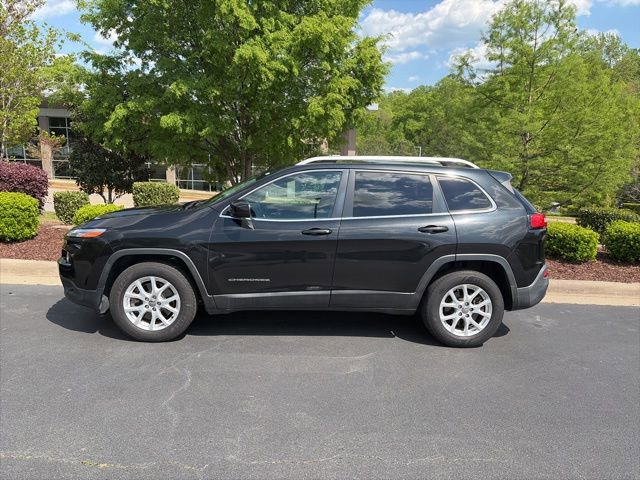 Used 2015 Jeep Cherokee Latitude w/ Comfort/Convenience Group image 6