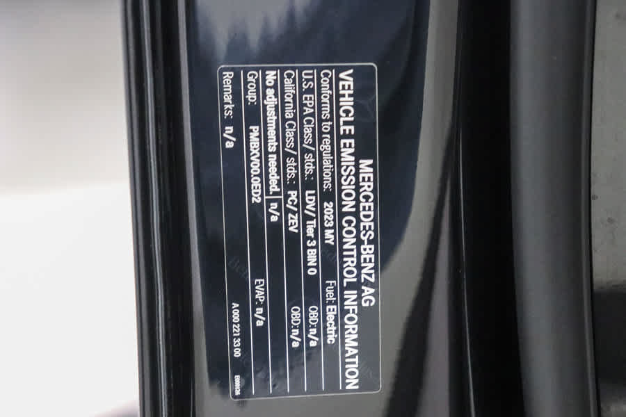 Used 2023 Mercedes-Benz EQS 580 4MATIC Sedan image 31