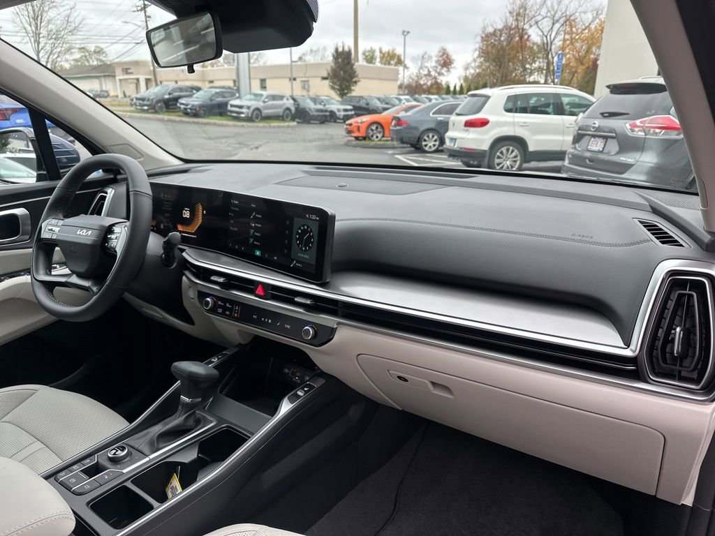 New 2026 Kia Sorento S w/ S Panoramic Sunroof Package image 15