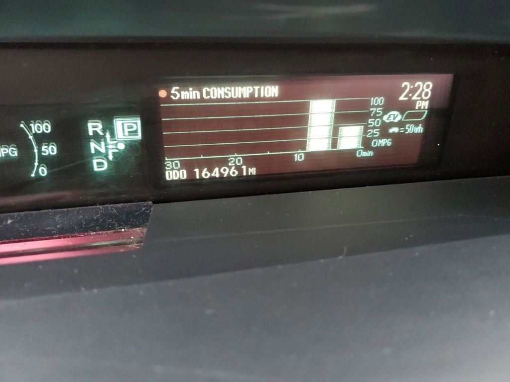 Used 2015 Toyota Prius Four image 16