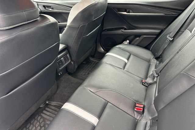 Certified 2025 Toyota Camry SE w/ Convenience Package FWD image 16