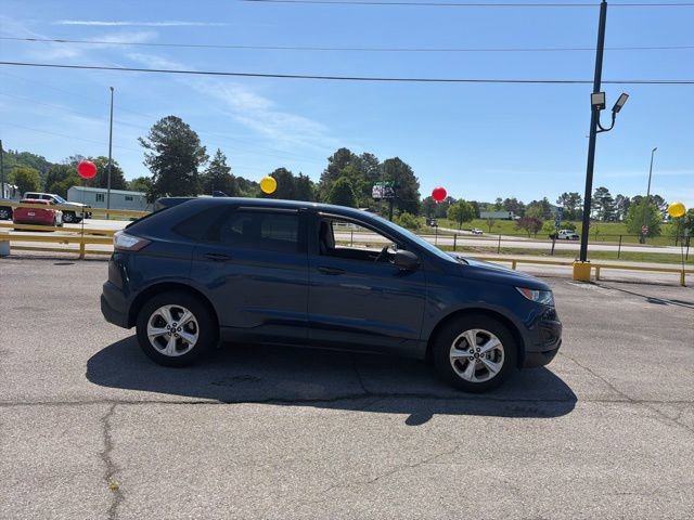 Used 2017 Ford Edge SE image 7