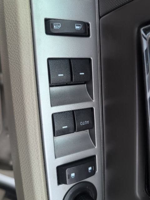 Used 2012 Ford Expedition EL XLT w/ Leather Seating Pkg AWD/4WD image 14