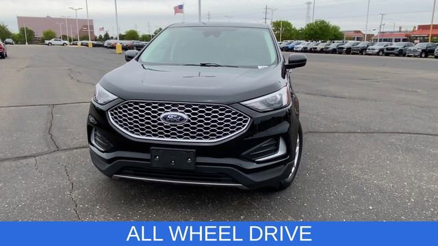 Used 2024 Ford Edge SEL AWD/4WD image 3