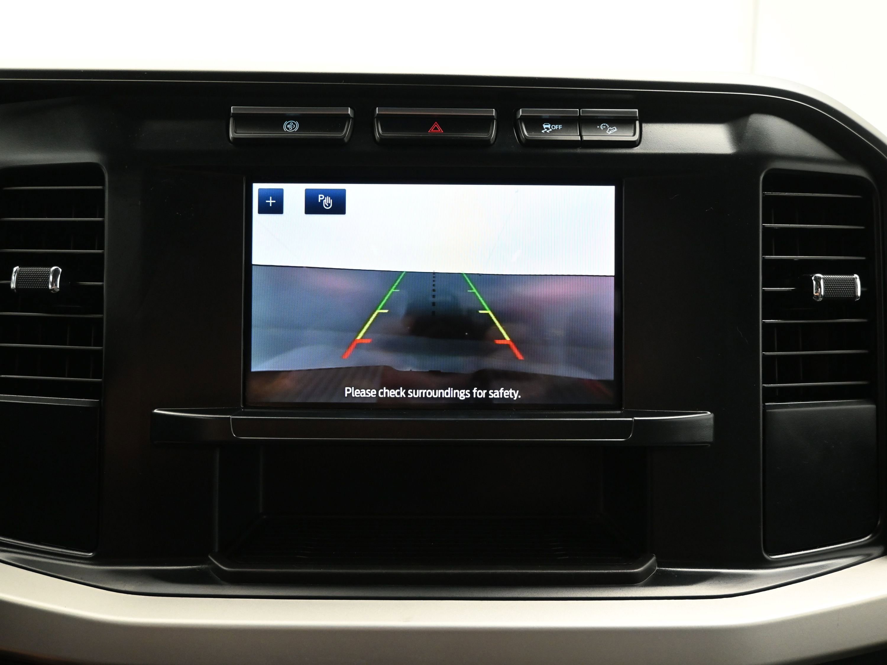 Used 2023 Ford F350 XL AWD/4WD image 30