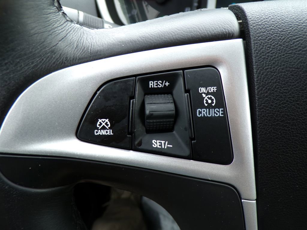Used 2014 Chevrolet Equinox LT w/ Driver Convenience Package AWD/4WD image 29