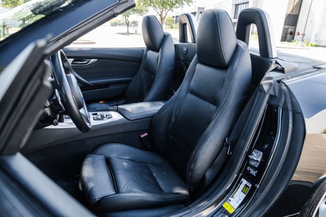 Used 2012 BMW Z4 sDrive35is image 4
