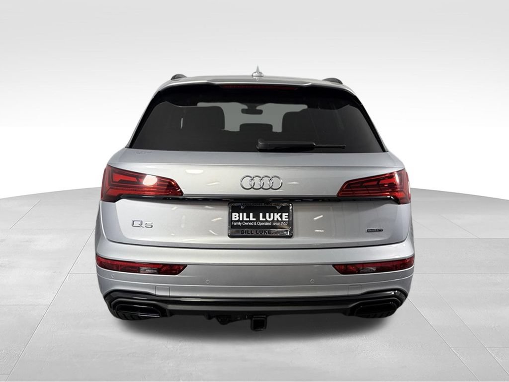 Used 2025 Audi Q5 2.0T Premium w/ Convenience Plus Package AWD/4WD image 8