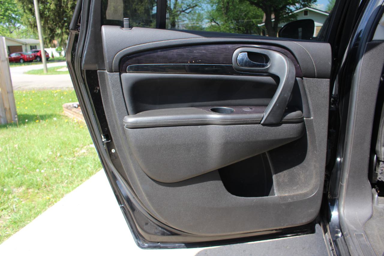 Used 2016 Buick Enclave Leather AWD/4WD image 34