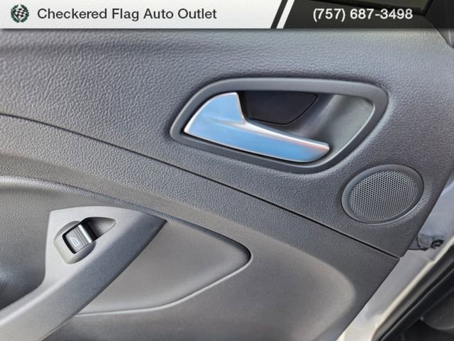 Used 2019 Ford Escape Titanium image 39