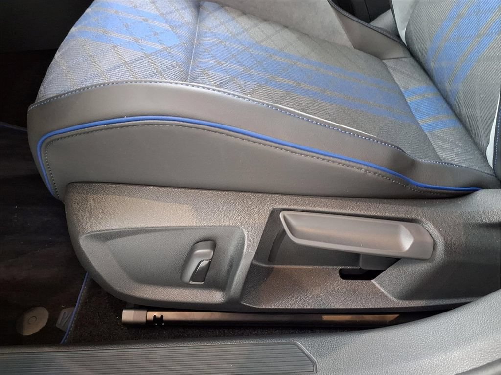 New 2026 Volkswagen Golf w/ Euro Style Package AWD/4WD image 10