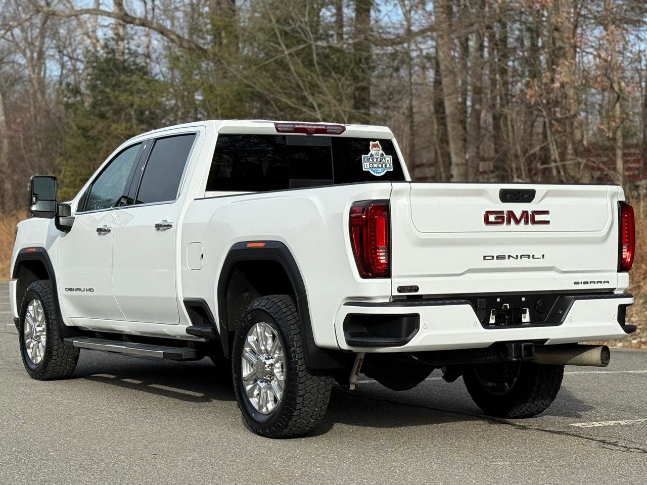 Used 2023 GMC Sierra 2500 Denali image 2