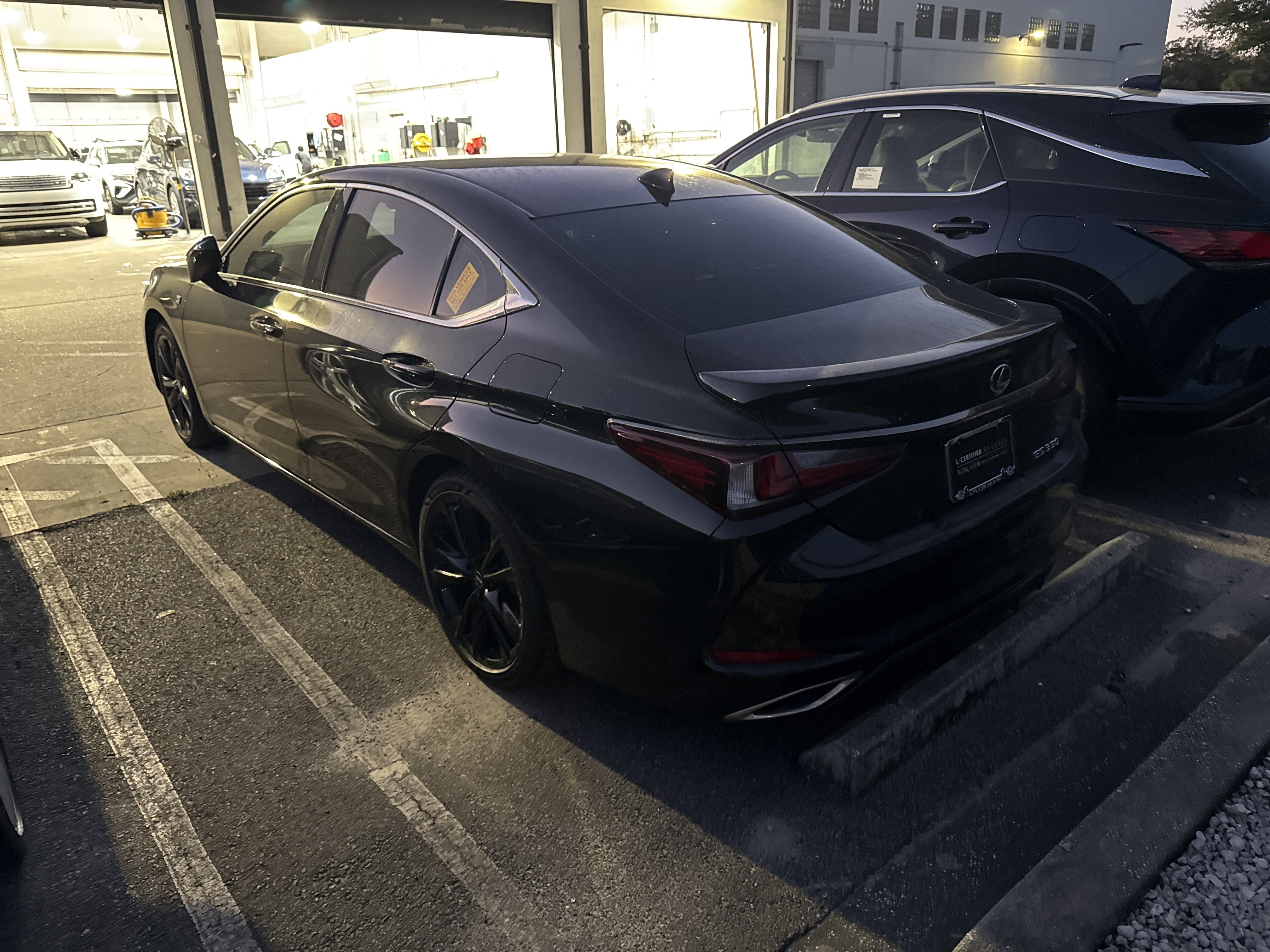 Certified 2024 Lexus ES 350 F Sport w/ Accessory Package (Z2) FWD image 3