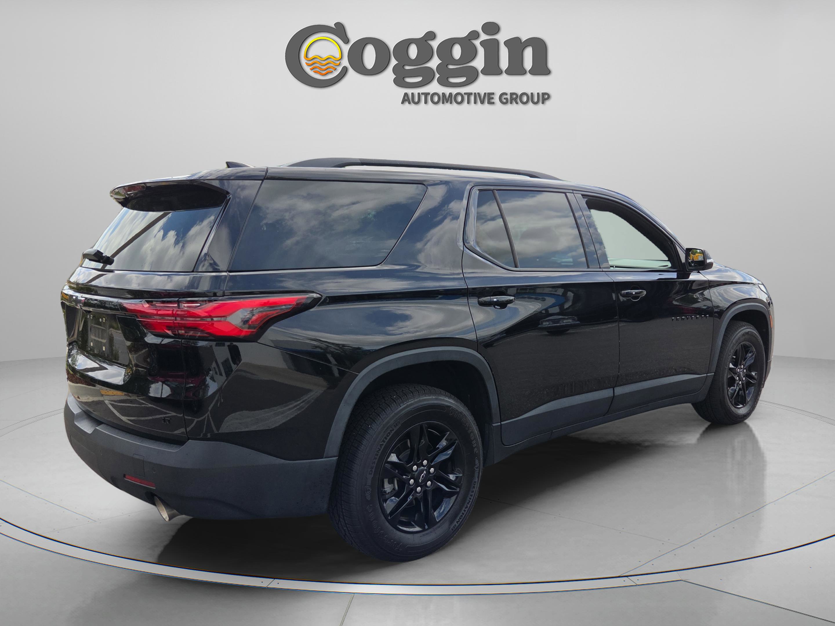 Certified 2023 Chevrolet Traverse LT FWD image 5