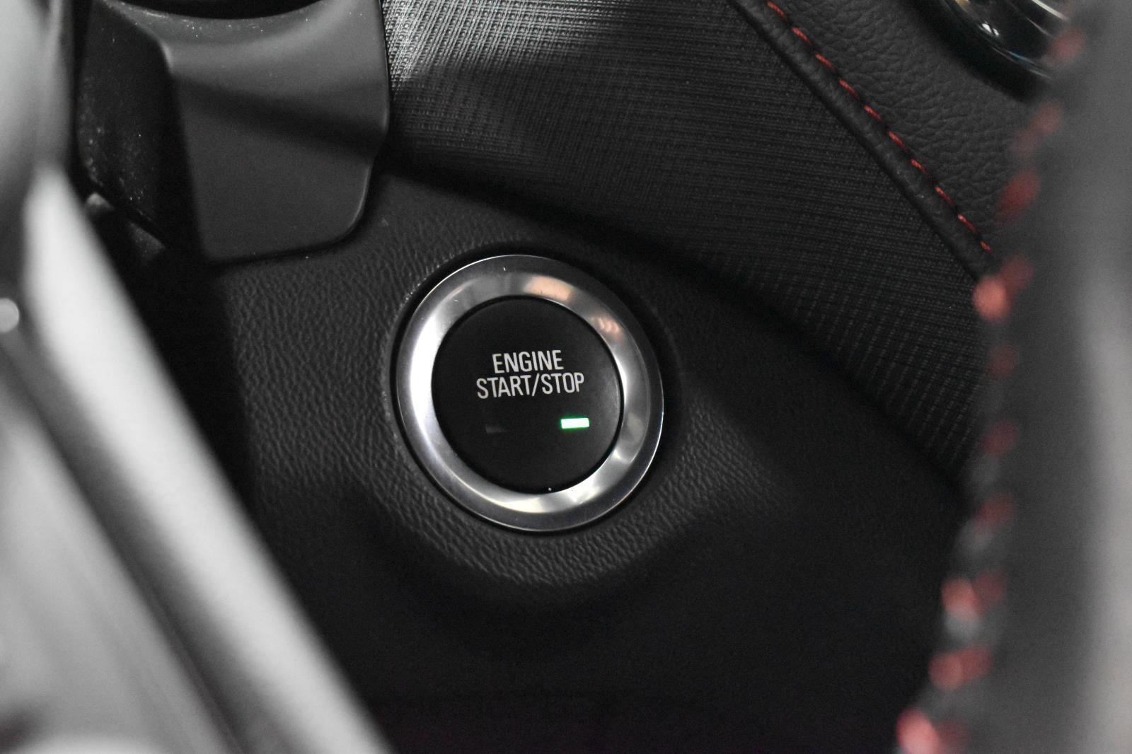 Used 2022 Chevrolet Equinox RS w/ RS Leather Package image 13