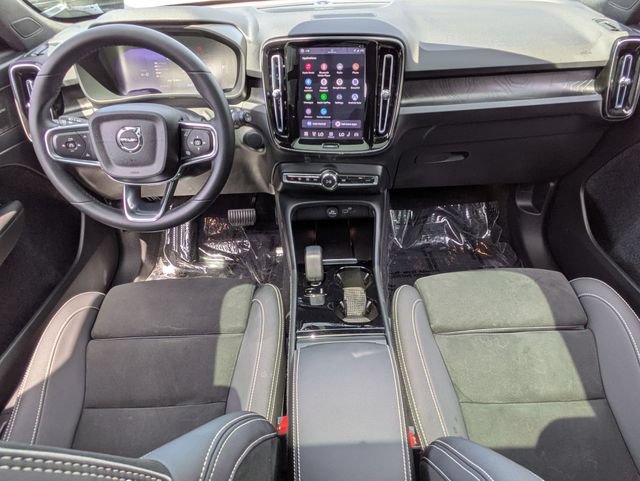 Certified 2023 Volvo XC40 Recharge Ultimate AWD/4WD image 27