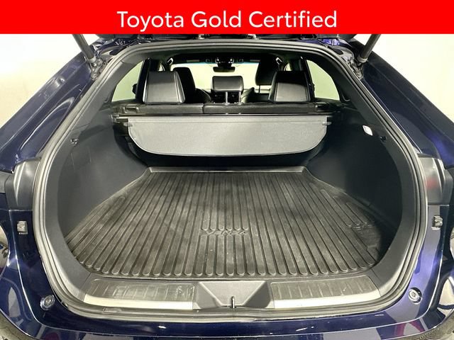 Certified 2021 Toyota Venza XLE w/ Softex Package AWD/4WD image 26