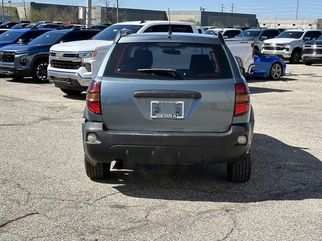 Used 2007 Pontiac Vibe w/ Preferred Package FWD image 4