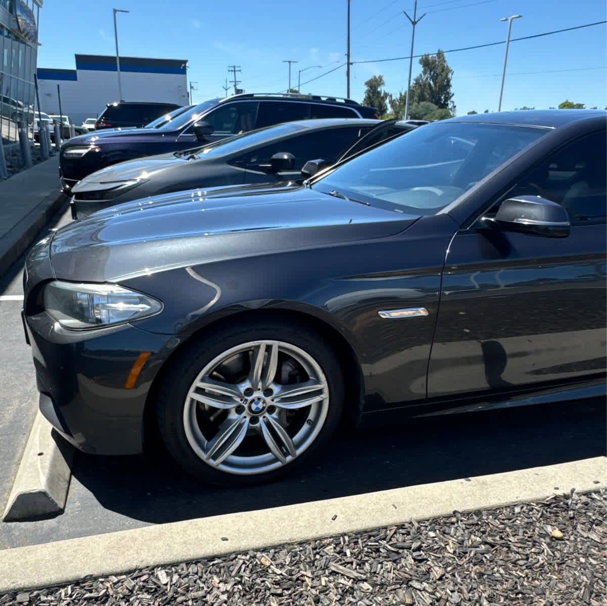 Used 2014 BMW 535i xDrive Sedan AWD/4WD image 2