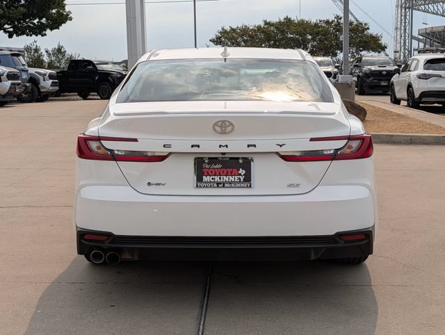 Used 2025 Toyota Camry SE FWD image 7