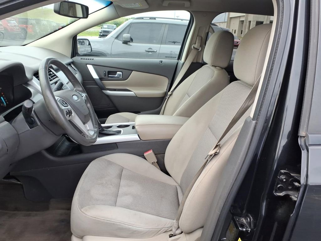 Used 2013 Ford Edge SEL FWD image 14